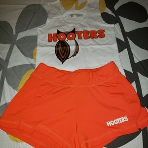 HOOTERS EMPLOYEE UNIFORM